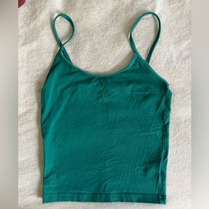 TNA Karlis tank in biome green XS